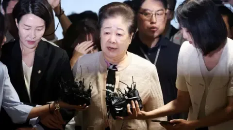 Disputed Church Head Rejects Gift-giving Accusations Against Ex-South Korea President's Wife